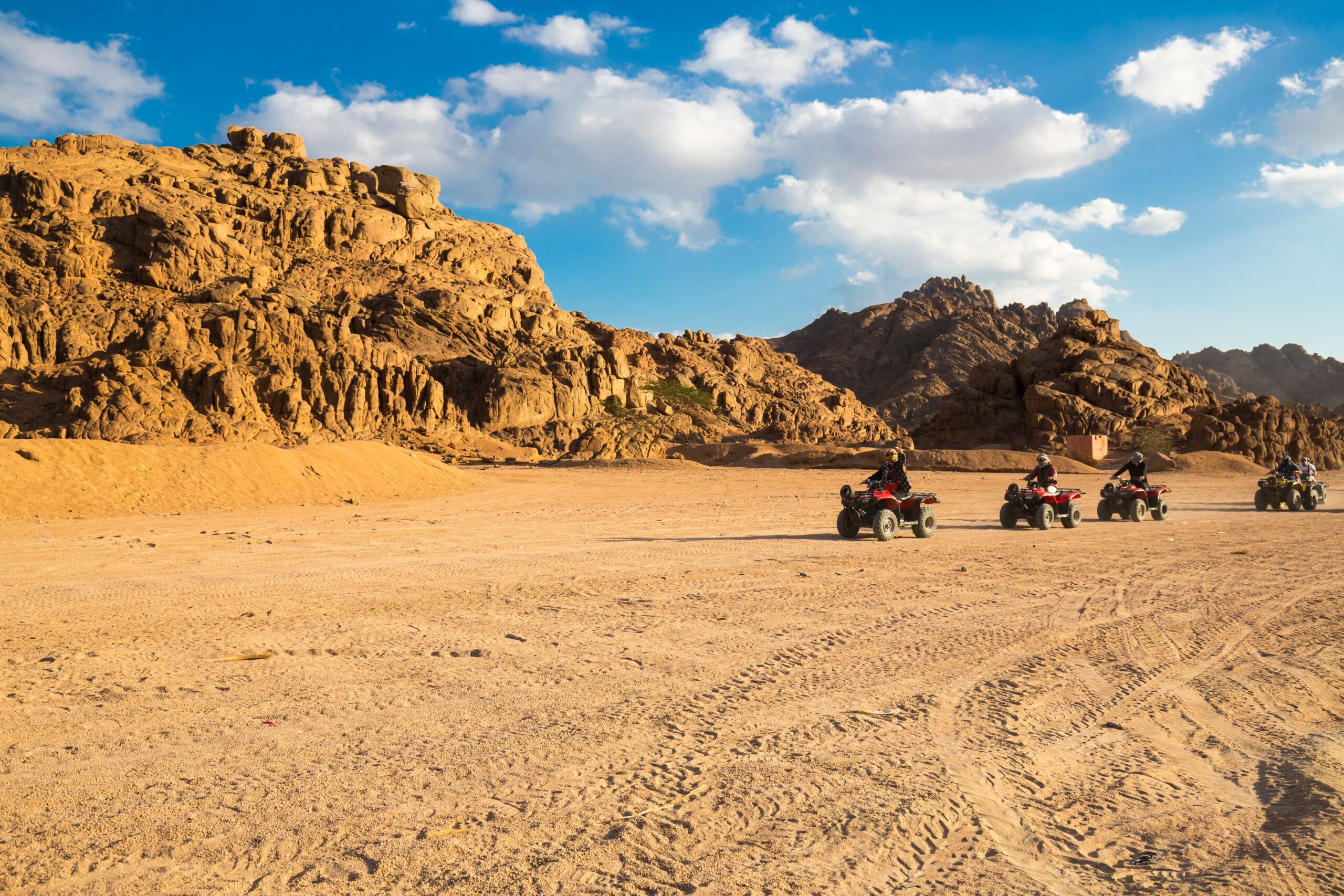 View,Of,Desert,Mountain,Landscape,Near,Sharm,El,Sheikh,Resort,